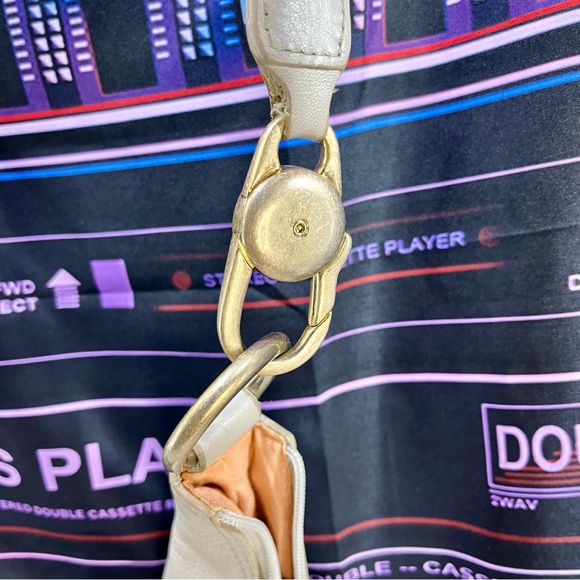 HOBO INTERNATIONAL Slouch Metallic Silver/Grey Shoulder Bag Purse - Picture 5 of 10